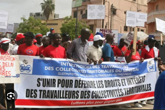 Collectivités territoriales: Les travailleurs repartent au front et décrètent un mot d'ordre de grève