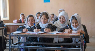 Afghanistan: Deux ans après la prise du pouvoir par les Talibans , l’ONU s’alarme des restrictions imposées aux femmes