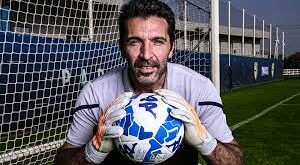 Sport: Gianluigi Buffon (45 ans) a annoncé prendre sa retraite