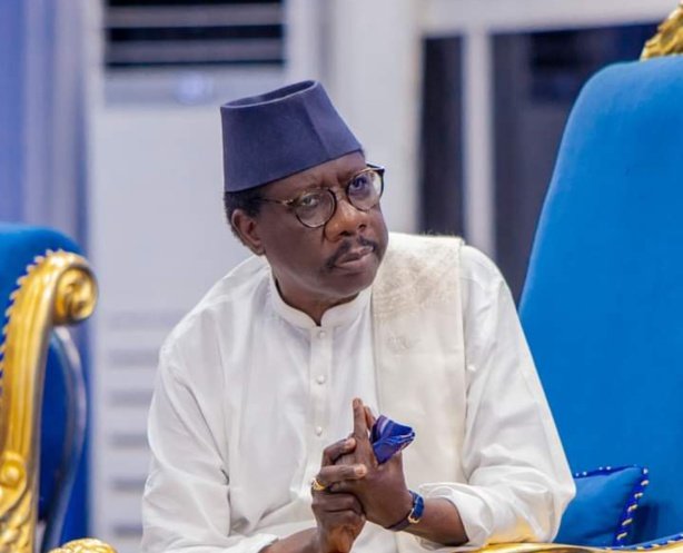 SERIGNE MOUSTAPHA SY AL-MAKHTOUM : UNE BOUSSOLE ETHIQUE ET MORALE POUR LA JEUNESSE.