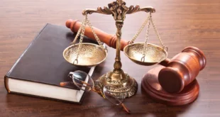 Le "DROIT" malmène, les Institutions bafouées: Les sachants doivent réagir ! 