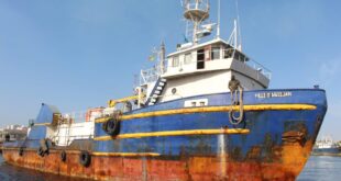 Navire Ville DAbdjan