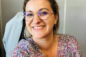 Situation Politique: Caroline Roussy