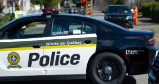 Canada trois policiers inculpes pour la mort d un enfant de 18 mois