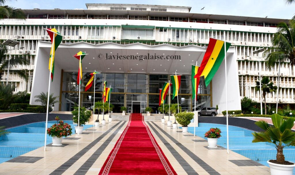 Sénégal : le Parlement examine ce mardi une proposition de lois controversée visant à modifier le Code électoral 1 assembleee