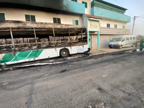 Fatick : Une école brulée et son bus calciné 1 et ecole fatick 1