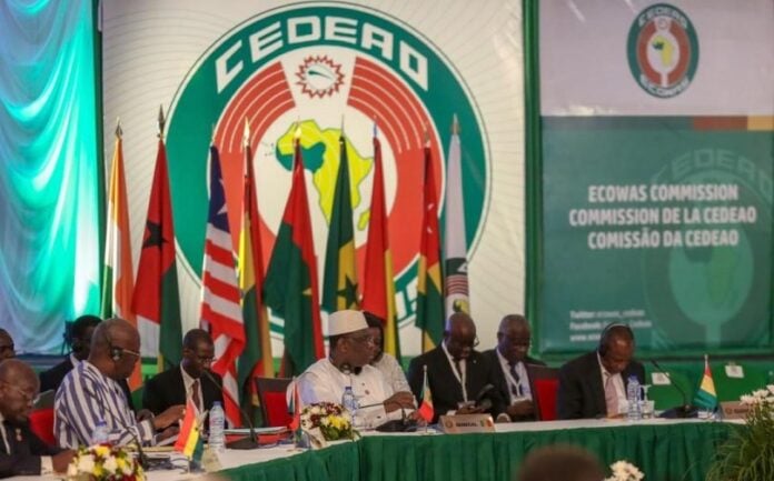 CEDEAO : Vers la création d’une Commission Adhoc de facilitation, de médiation et de réconciliation pour le Burkina-Faso, le Mali et le Niger. 1 cedeao 1 810x504 1 696x433 1