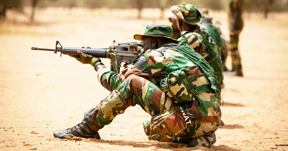 Trois soldats jugés pour collusion avec le MFDC 1 armee