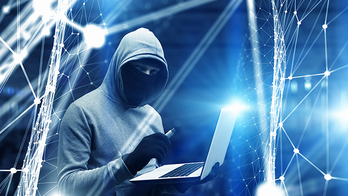 Pour empêcher la diffusion de ses vidéos pornos, l'assistante de direction vole les 5 millions de... 1 malware img 58