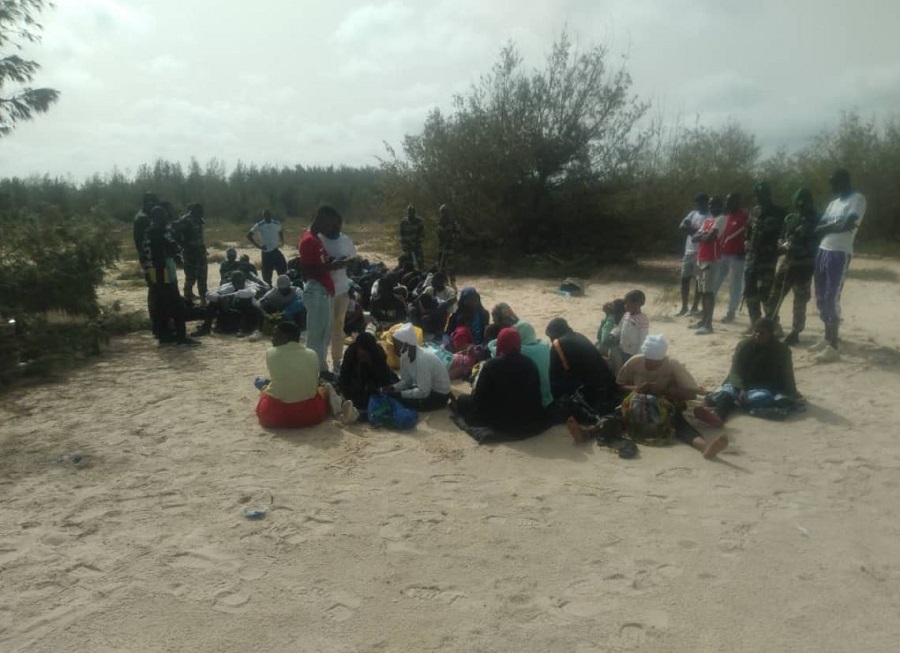 Emigration clandestine : Une cinquantaine de migrants interceptée par la marine nationale 1 1 8