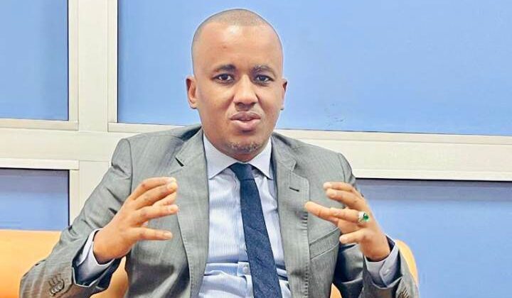 Oumar Sow condamné à un mois de prison ferme 1 OUMAR SOW e1721636694429