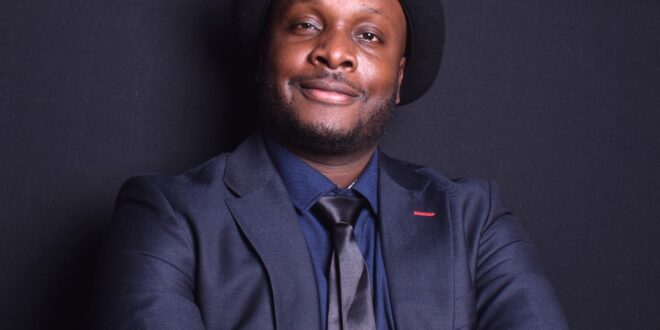 A L'ÉCOUTE VISUELLE DU LANGAGE ARTISTIQUE DE LUDOVIC CITTE: DES MOTS AUX COULEURS..... 