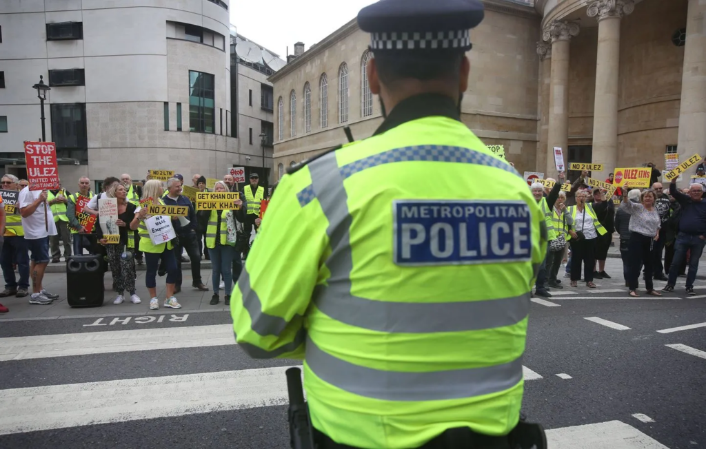 police angleterre