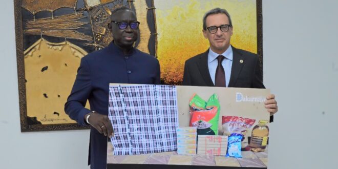 Aide aux sinistrés des inondations: Dakarnave apporte une contribution importante