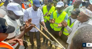 xPremierMinistreOumaneSonko.jpg.pagespeed.ic .pUY145vsOZ 905x613 1