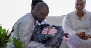 sonko et le bebe president 1024x682 1