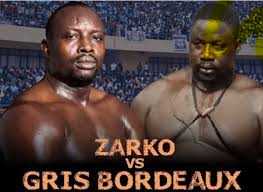 Lutte: Gris Bordeaux-Zarco ficelé