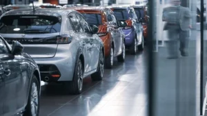 Politique de dotation de véhicules de fonctions : Les questions de Guy Marius Sagna au gouvernement sur l'achat de voitures à des prix indécents 2 vehicules neufs