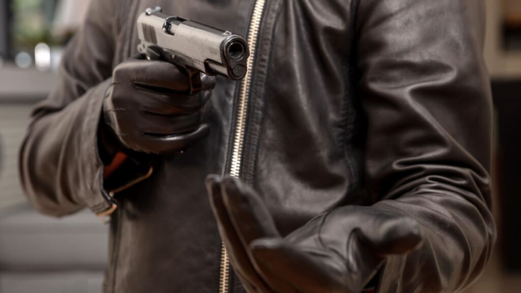 Ouakam : Un militaire et un gendarme arrêtés pour cambriolage 1 CAMBRIOLAGE