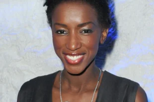 Hapsatou Sy nous devoile les secrets de sa jolie peau