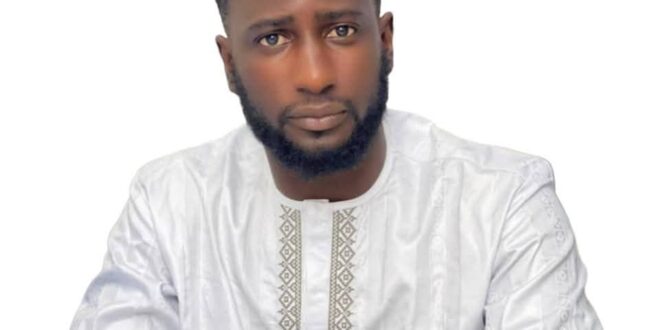 Ardo Gningue Retour a domicile apres son audition a la DIC thumbnail