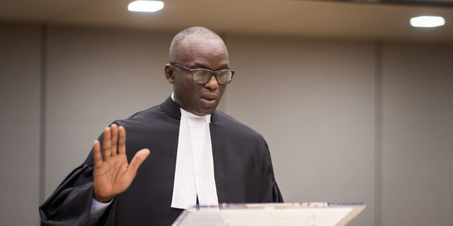 51923060297 9a315f545b b