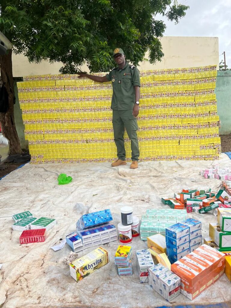 Des faux billets et médicaments saisis à Dakar et Koungheul 1 PHOTO 2025 10 05 21 34 24 2