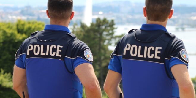 Policier frontalier suisse bale scaled 1