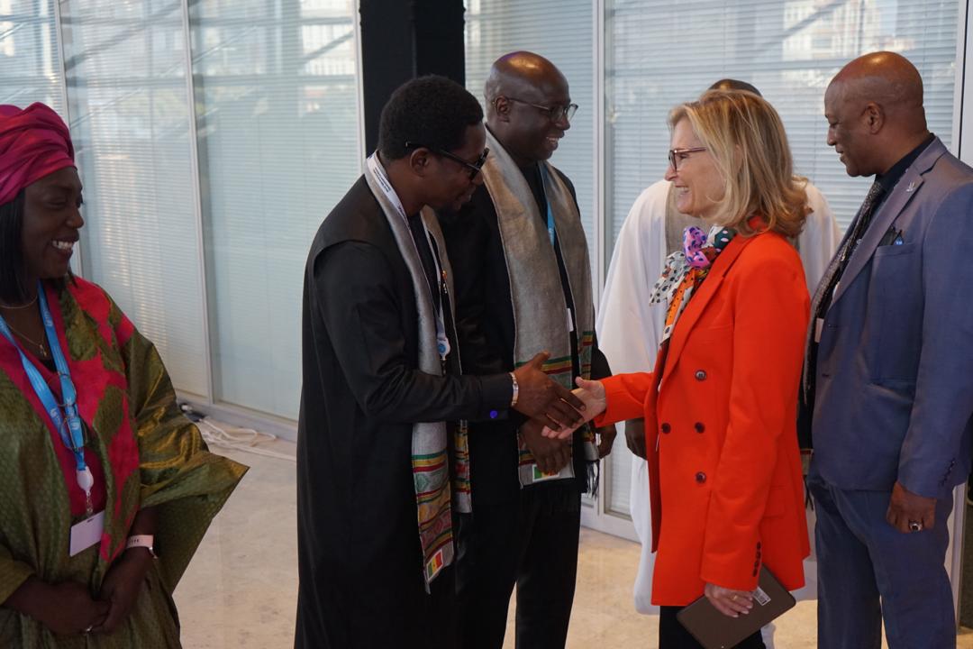 34bfc2cc 828c 4fc4 b174 c4698365925d