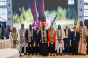 e73fb504 222a 4fde 97b0 803d2c76e928