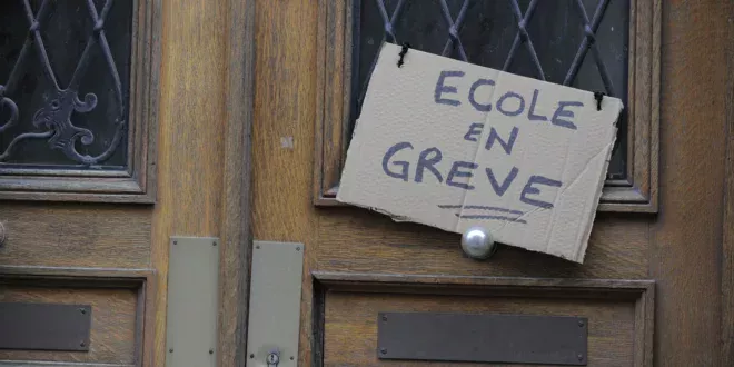 1444x920 illustrations ecole en greve strasbourg le 18 11 2008
