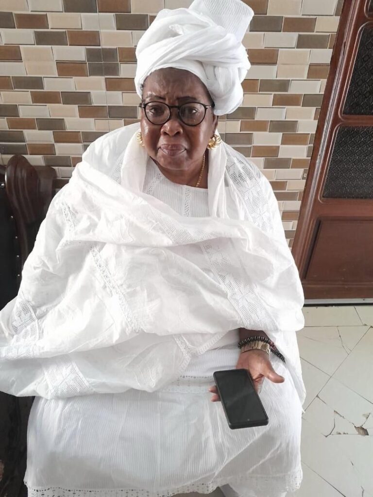 L'ancien ministre Madicke Niang a perdu sa sœur aînée 1 IMG 20260412 WA0047