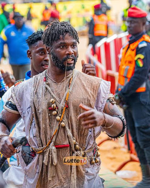 Affaire du danseur Ndiap Zo : Le lutteur Liss Ndiago arrêté par la BR de Keur Massar 1 images 5