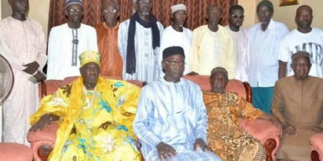 Ouakam : Des membres de la collectivité lébou contestent le choix du successeur du Jaraaf Youssou Ndoye 1 Capture decran 2026 09 18 a 10.18.13