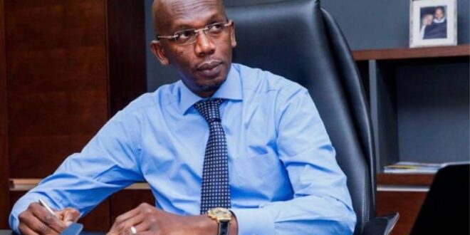 CDC : Lansana Gagny Sakho milite pour un réformateur, et non un DG 1 lansana gagny sakho brule le programme ignorant de pierre goudiaby atepa 1174566 696x464 1