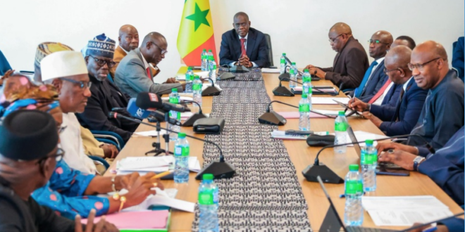 Grève générale annoncée par les centrales syndicales : le gouvernement réaffirme son ouverture au dialogue 1 Capture decran 2026 10 20 a 09.21.26