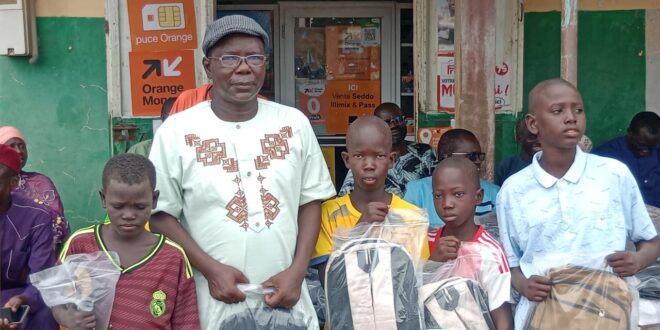 Rentrée scolaire: L' Association pour le Développement de la Commune de Thiamène Pass au chevet des élèves démunis 1 IMG 20261010 WA0089
